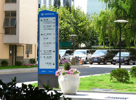 安乡哪些因素影响宣传栏的制作？