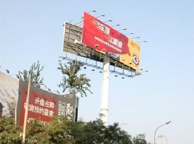 安乡户外广告怎么做才能让人一眼记住？